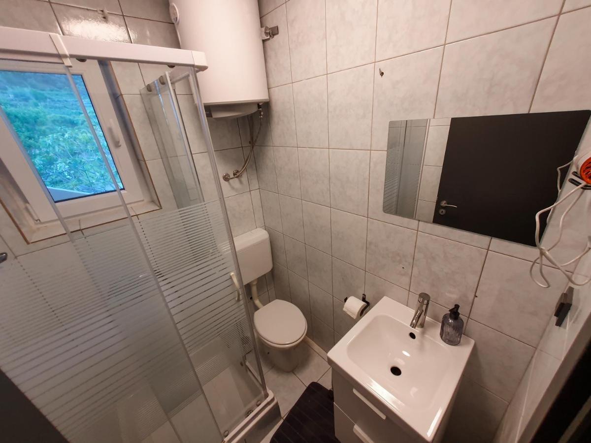 Apartments Mira Baška Екстериор снимка