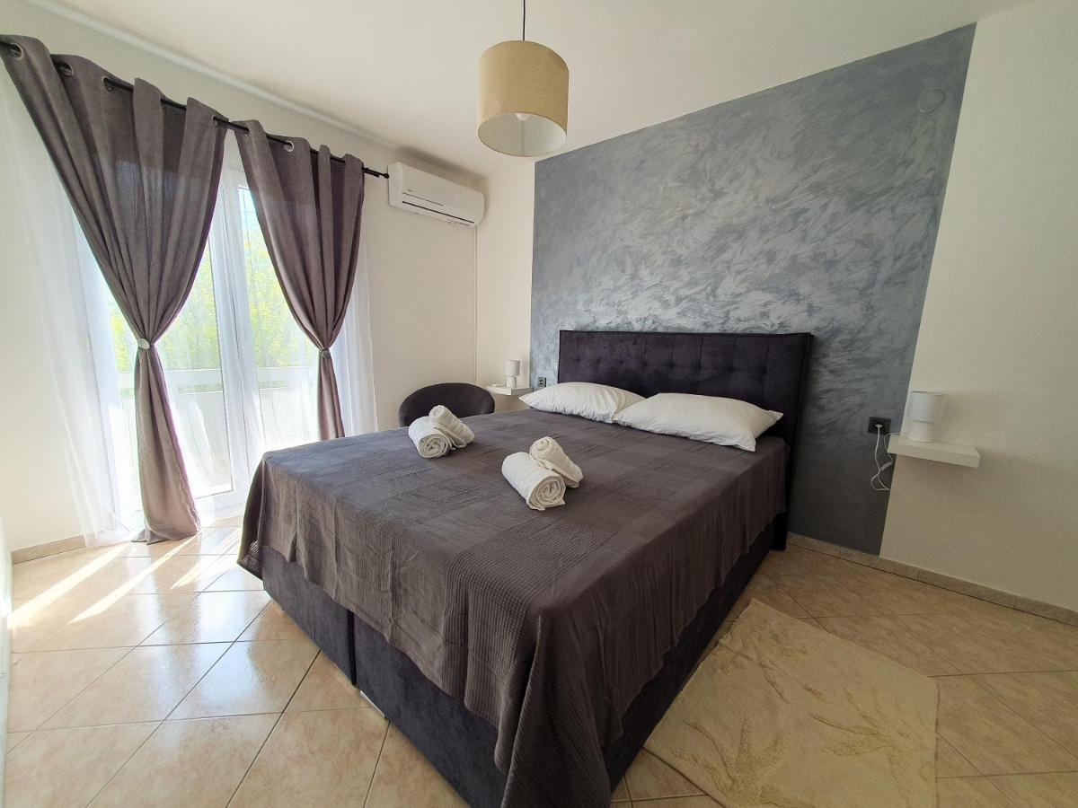 Apartments Mira Baška Екстериор снимка