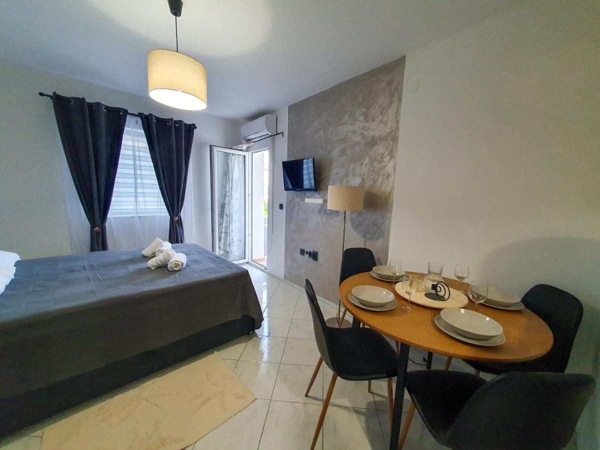 Apartments Mira Baška Екстериор снимка