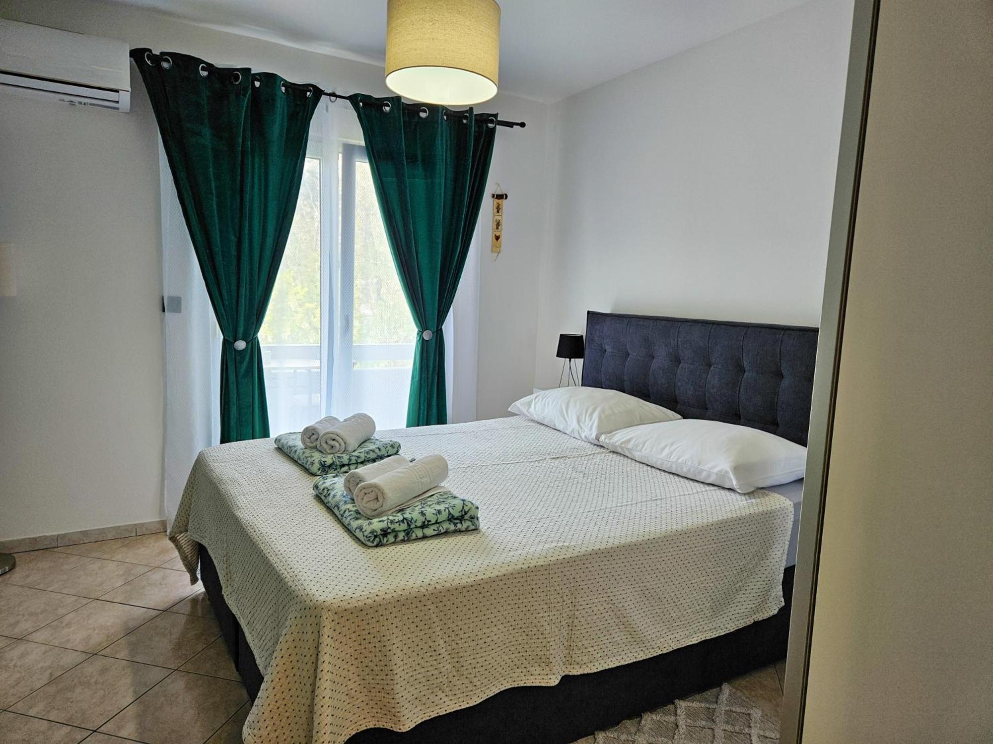 Apartments Mira Baška Екстериор снимка